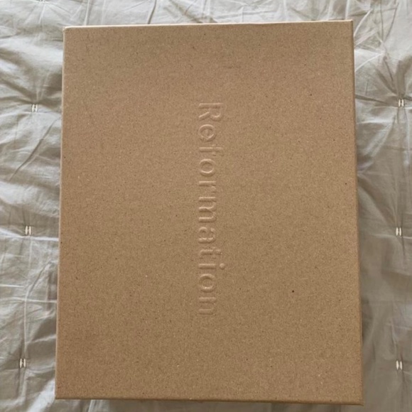 Reformation Tatiana Sandal - Picture 3 of 3